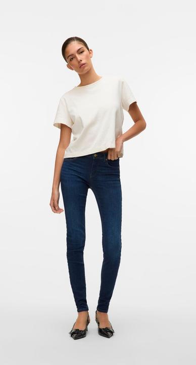 Actual product image Vero Moda VMLUX Normal Waist Slim Fit Jeans (XS)