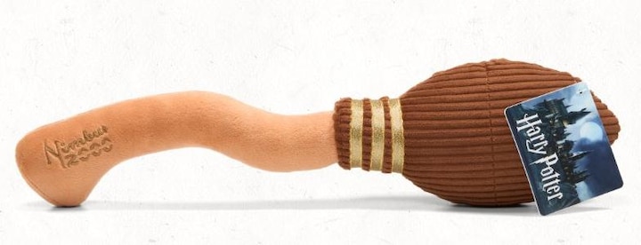 Produktbild Noble Collection Harry Potter Plüschfigur Nimbus 2000 45 cm (45 cm)