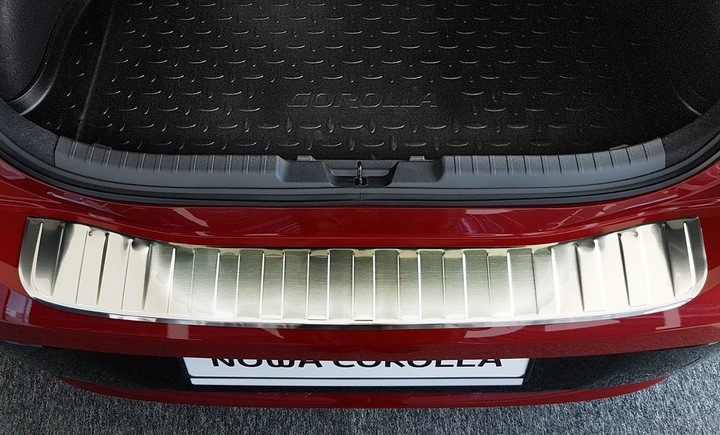 Produktbild Avisa Edelstahl Ladekantenschutz für Toyota Corolla Limousine Steilheck ab 2019 bis heute (Heck)
