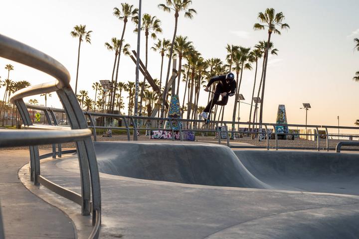 Produktbild Chilli Scooter Pro Wave Reaper