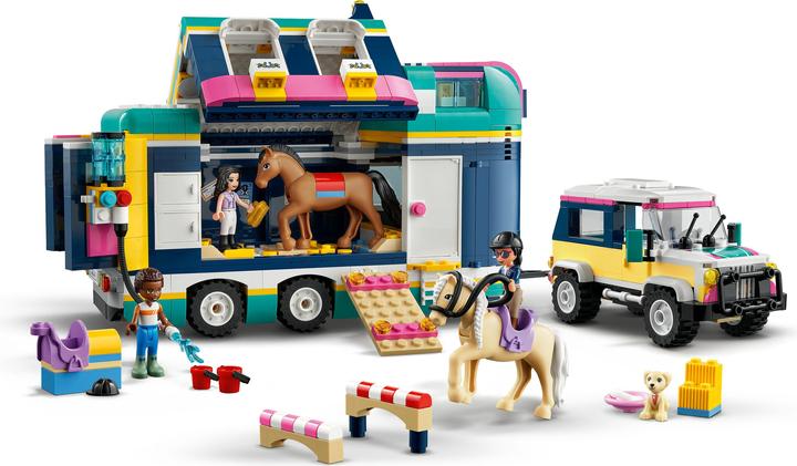 Produktbild LEGO Pferdeanhänger (41722, LEGO Friends)