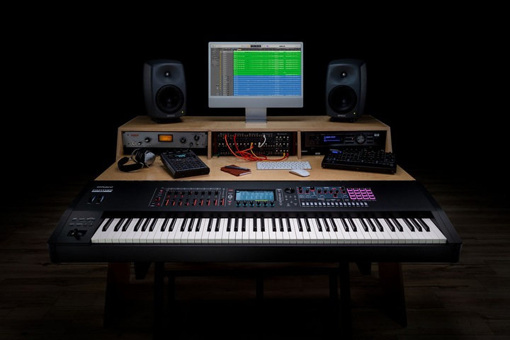 Produktbild Roland Fantom-8 EX