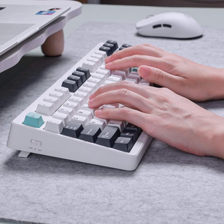 Actual product image Mchose G87 Cyan Blue Cabbage Tofu (US, Cable, Wireless)