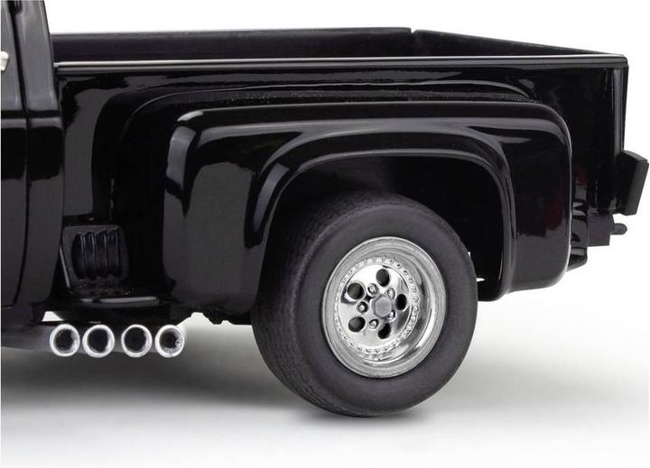 Actual product image Revell '77 Chevy® Street Pickup