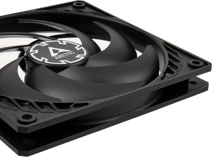 Actual product image Arctic Cooler P12 Slim PWM PST (120 mm, 1 x)