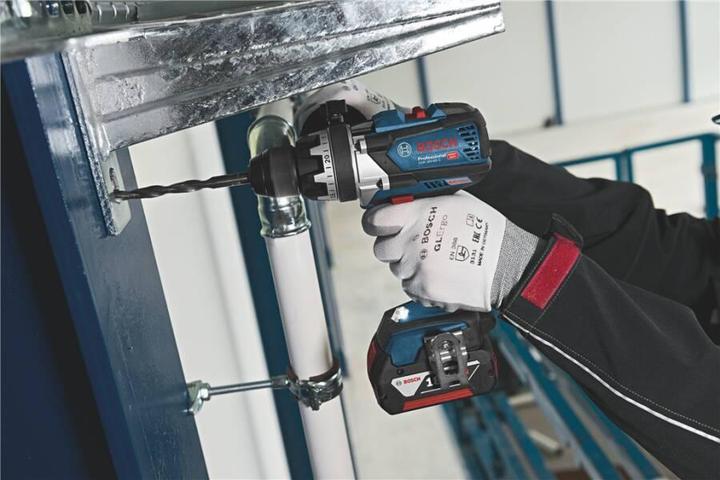 Produktbild Bosch Professional Akku-Bohrschrauber GSR 18V-110C 2x ProCORE18V 4.0Ah +GAL18V-40