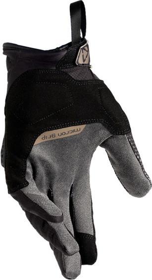 Actual product image Leatt Adv Hydradri 5.5 Stealth Short Handschuhe (Men, Women, 11, 2, XL)