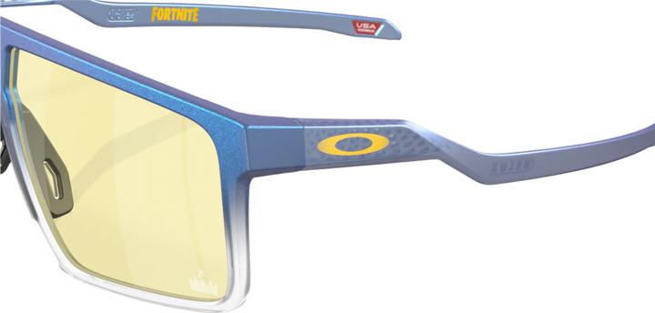 Actual product image Oakley Helux
