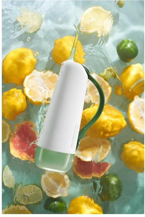 Actual product image Oclean W10