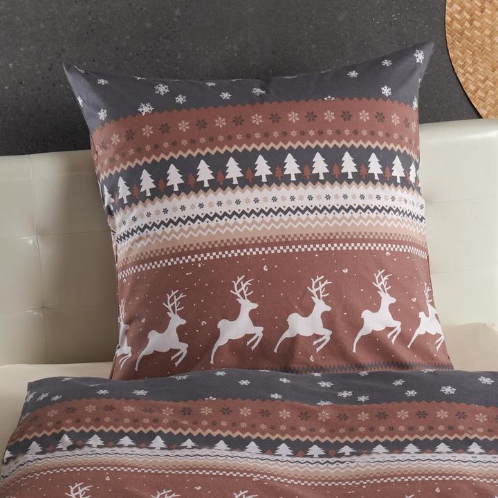 Actual product image Traumschlaf Hirsche (Bedding set, 140 x 200 cm, 70 x 90 cm)