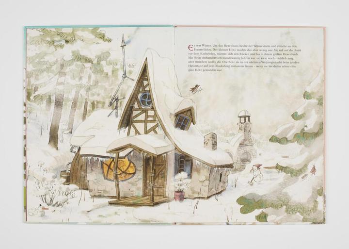 Immagine prodotto Die kleine Hexe. Winterzauber mit Abraxas (Tedesco, Preusslatore Otfried, Susanne Preussler-Bitsch., 2020)