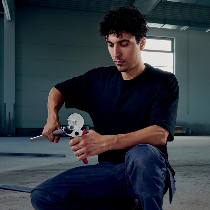 Actual product image Knipex Rohrschneider (210 mm)