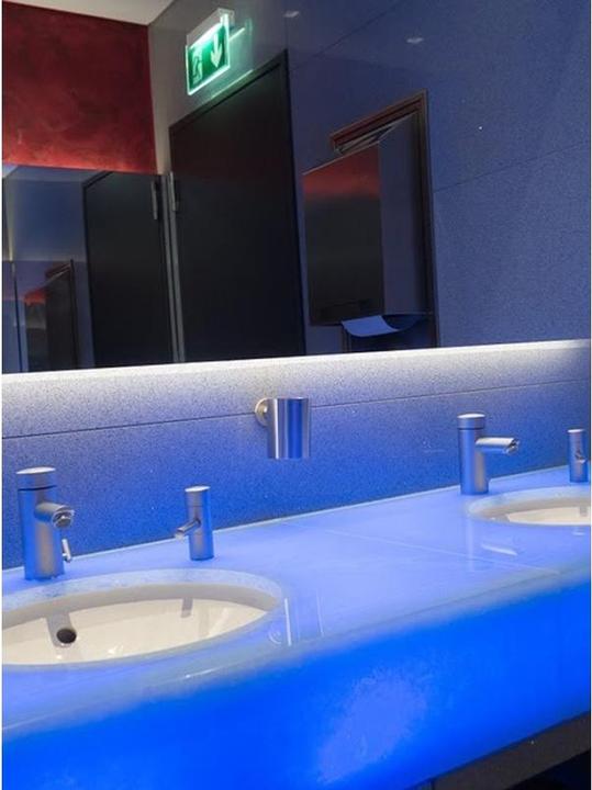 Actual product image HiluX HighLumen COB LED Strips - 24V - 15W - 1200lm/m - 2700K - CRI95+ - 5m - IP65 (Warm white, 500 cm, Indoor, Outdoor)