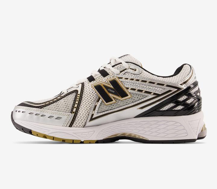 Image du produit New Balance M1906RA (40)