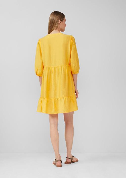Produktbild S.Oliver Kleid Strukturiertes Kleid aus Viskosemix mit Eingrifftaschen (38)