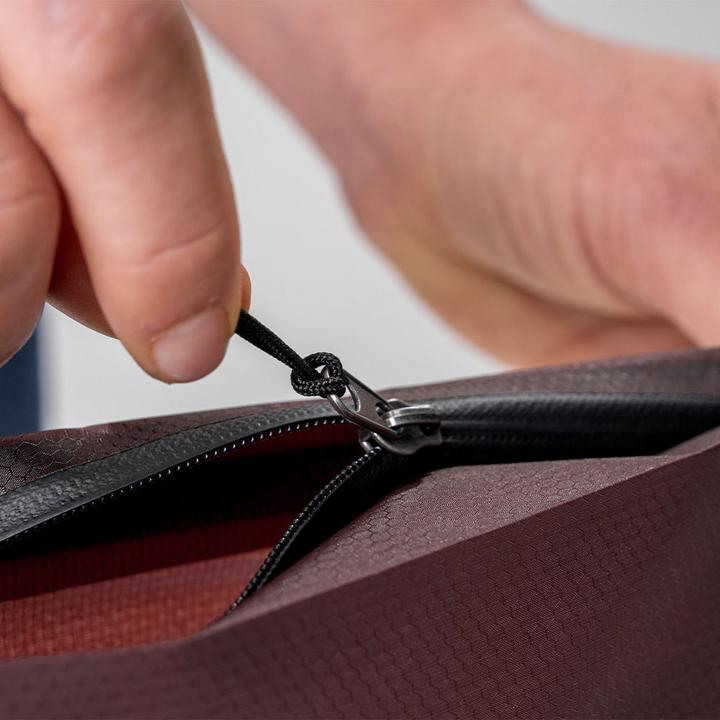 Actual product image Matador FlatPak Zipper Toiletry Case (2.30 l)