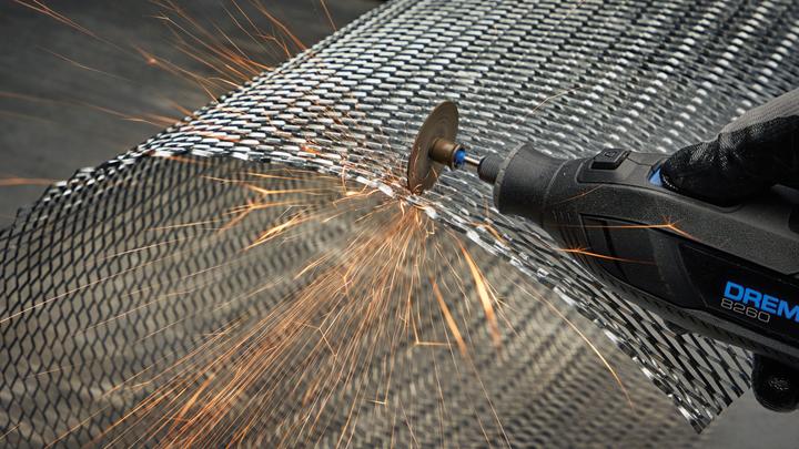 Actual product image Dremel 8260 (8260-5/65)