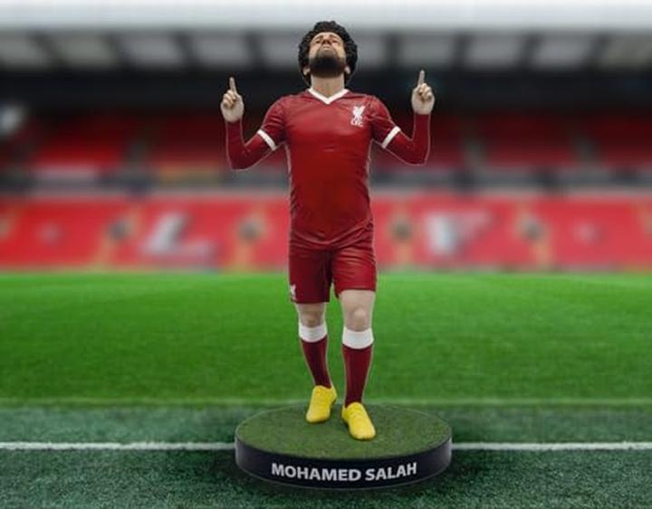 Produktbild Creative Distribution Football's Finest statuette résine 1/3 Liverpool (Mohamed Salah) 60 cm