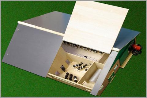 Image du produit Sombo Cubicle Bois stable avec unité de traite 1:33