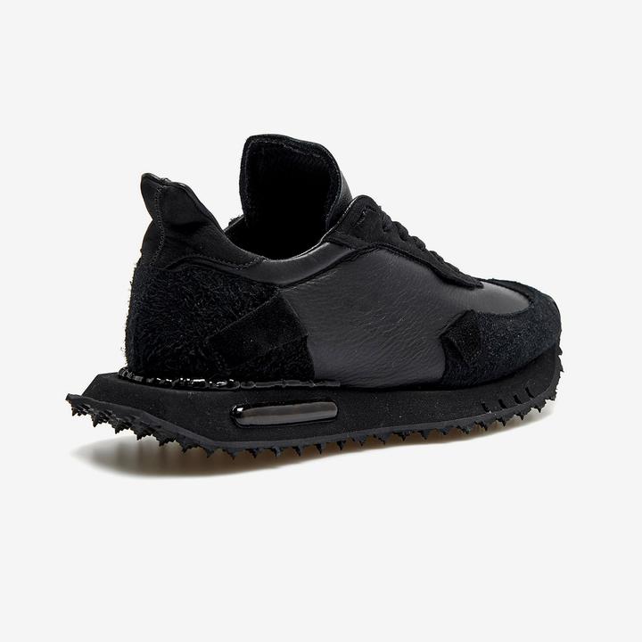 Actual product image BePositive Space Race - Triple Black (43)