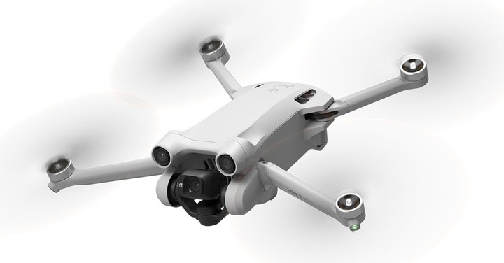 Produktbild DJI Mini 3 Pro mit RC Controller (34 min, 249 g, 48 Mpx)