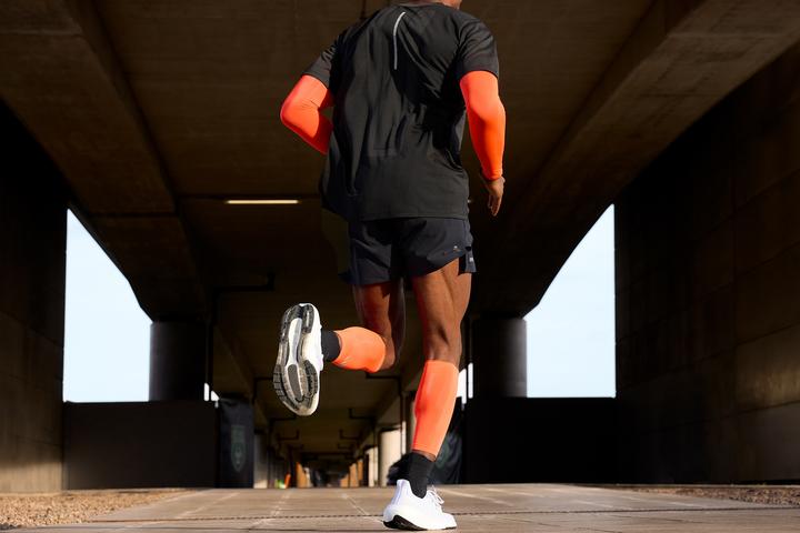 Produktbild Adidas Aeroready Compression Calf Sleeves (M, S)