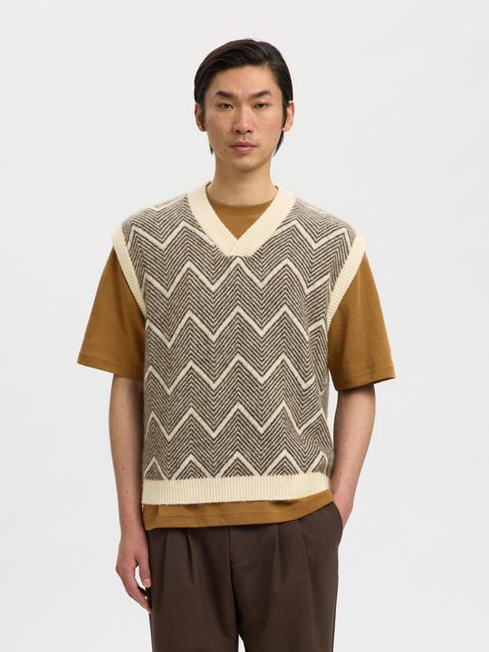 Actual product image Selected Relaxed Fit Strickweste (M)