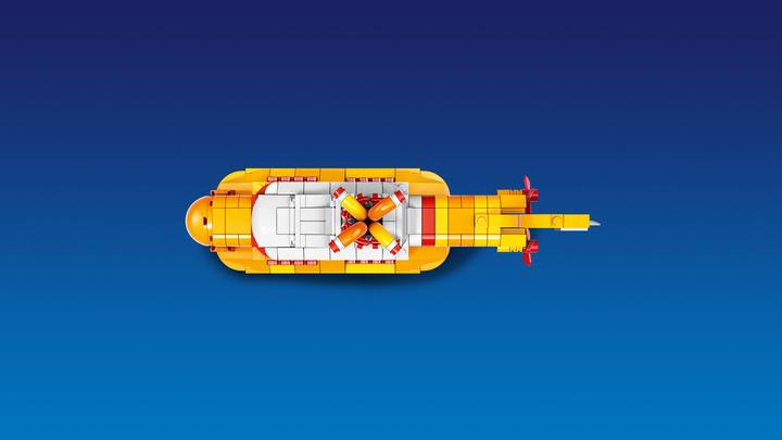 Actual product image LEGO Ideas Yellow Submarine (21306, LEGO Rare Sets, LEGO Ideas)