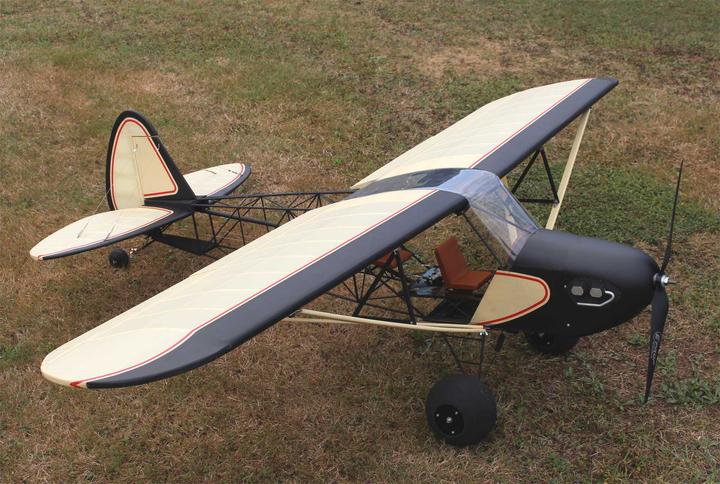 Image du produit Pichler Savage Bobber (beige) / 2330 mm ARF (Multi moteur)