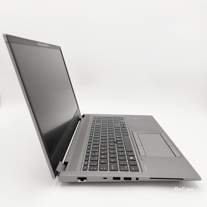 Produktbild ReCare HP ZBook Fury 15 G8 (64 GB, 15.60", 1000 GB, Schweiz, B / Sehr gut)