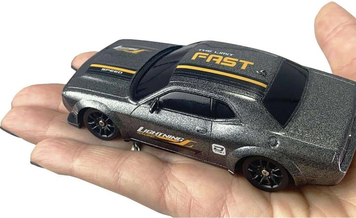 Image du produit Amewi Drift Sport Muscle Car mit Gyro 4WD 1:43 RTR grau (RTR Prêt à fonctionner)