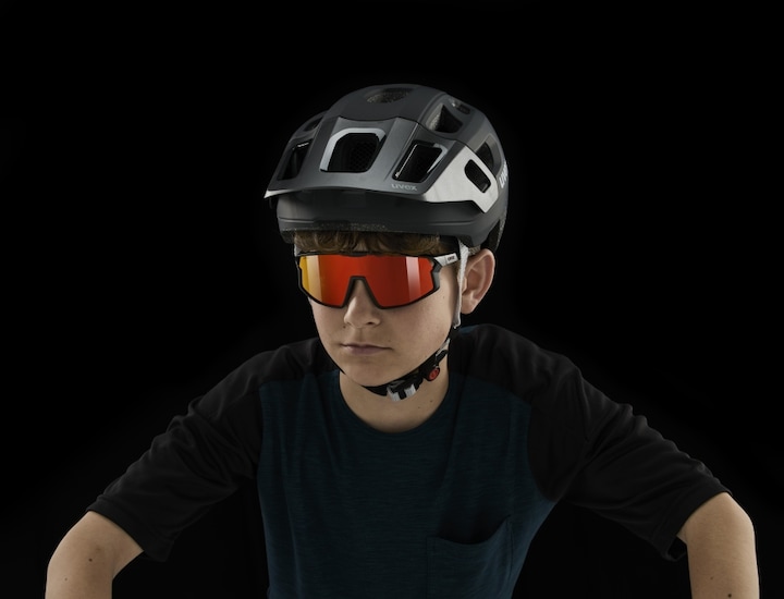 Produktbild Uvex Sports Skyryse jr. (Black Matt, Mirror Red)