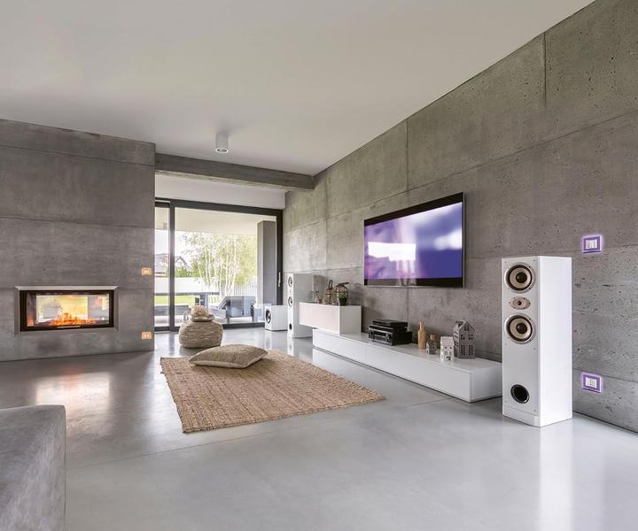 Actual product image Beghelli Brain Classic plate with