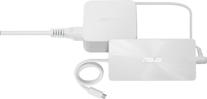 Actual product image ASUS Universal Dock (USB-A, USB-C, 1 portion)