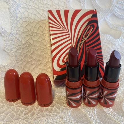 Actual product image MAC Cosmetics Tiny Trick Mini Lipstick Trio Christmas Set