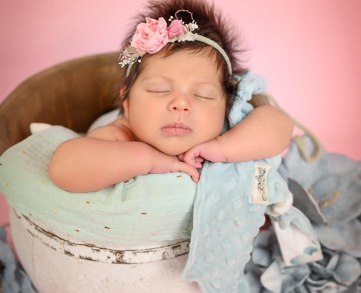 Actual product image Baby-Nest The Angel Nuscheli Wings Natural