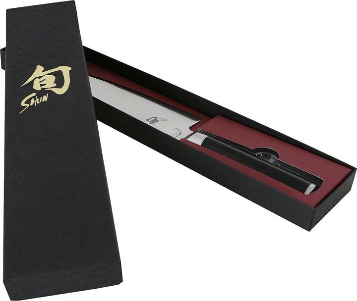 Actual product image Kai Shun Classic (18 cm)