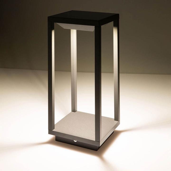 Produktbild Isoled LED SOLAR Outdoor-Leuchte, PIR-Bewegungs-/Helligkeitssensor, Ein+Aus, 2W, IP54, warmweiss (IP54)