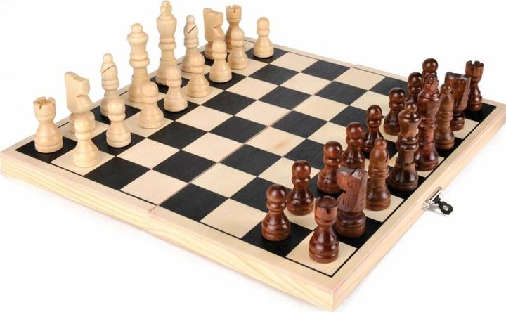Actual product image Goki Chess set in wooden hinged case