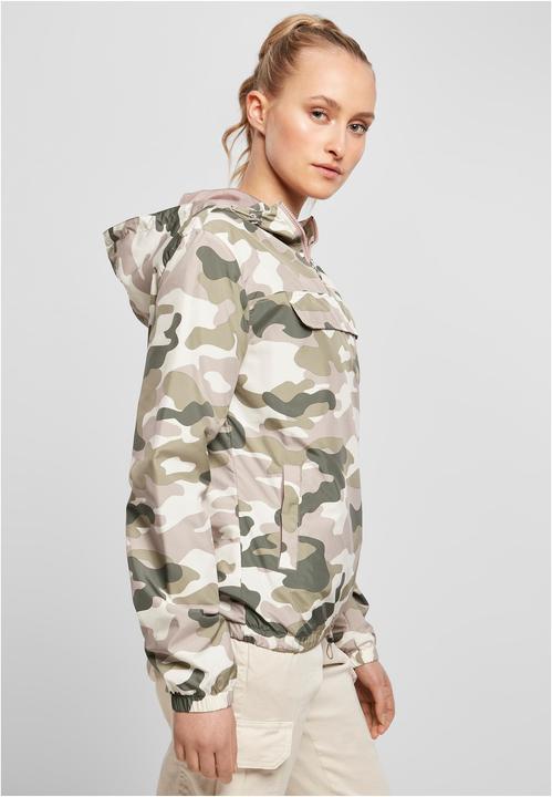 Actual product image Urban Classics Windbreaker Camo Pull Over (XS)