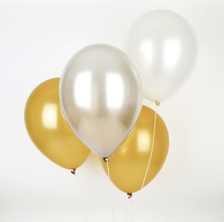 Actual product image Pimp It Up Helium Set Ballooner Festive Edition