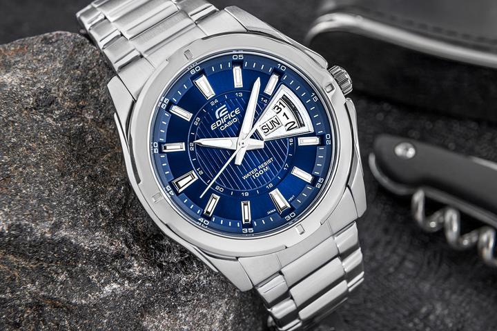 Produktbild Edifice Classic (Analoguhr, 44.80 mm)