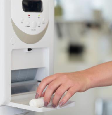 Produktbild ReUseMe Erfrischungstuch Gerät (Hot & Cold) inkl. 12 Rollen à ca. 80 Tücher