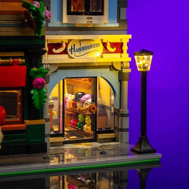 Produktbild Light my bricks LMB 2.0 LED Licht Set für LEGO® 10350 Eckhaus im Tudorstil