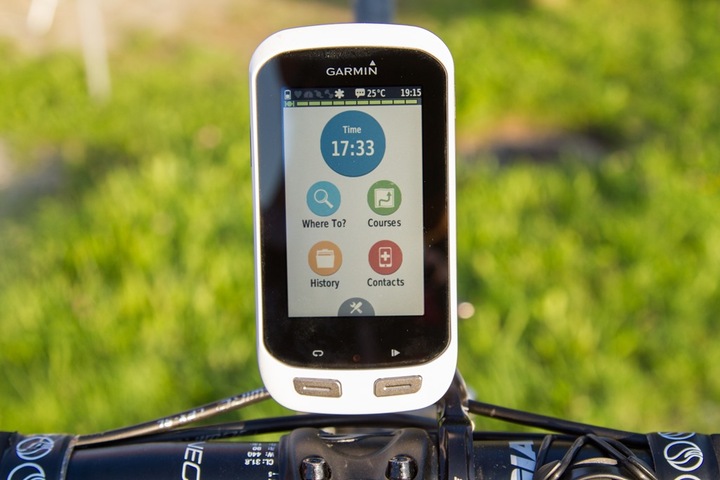 Produktbild Garmin Edge Explore 1000 + Topo Schweiz (vorinstallierte Basiskarte (Garmin), Topo Schweiz, Europa)