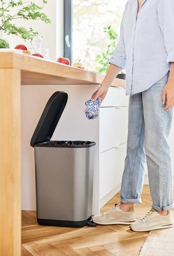 Produktbild Rotho Treteimer (35 l)