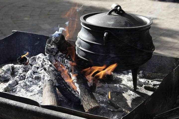 Actual product image BBQ-Toro Potjie mit Füssen