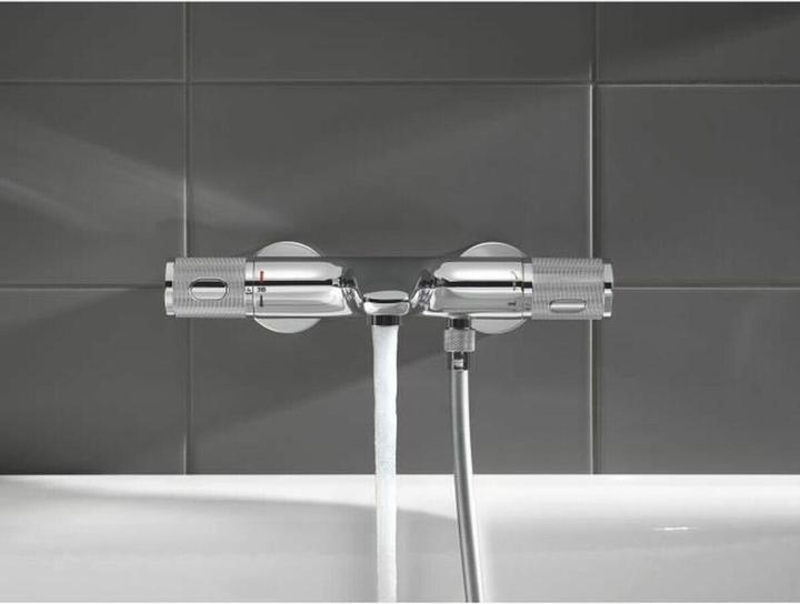 Produktbild Grohe Precision Feel Thermostat-Wannenarmatur, mit ProGrip-Griff, wassersparend, chrom