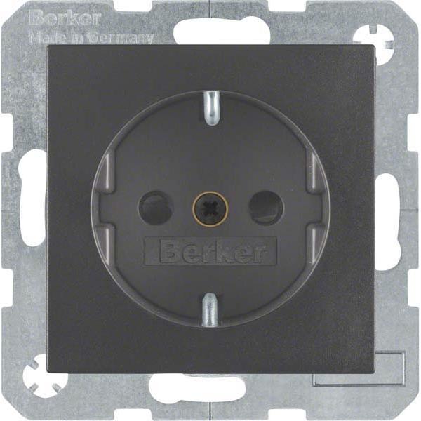 Berker, Steckdose, Schuko-Steckd.anth/matt