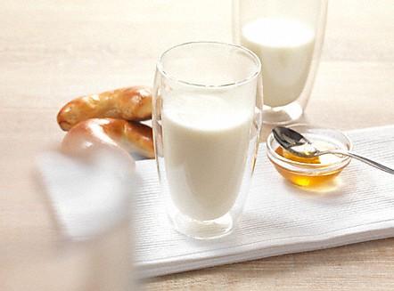 Produktbild Miele CM 6360 MilkPerfection